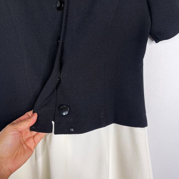 White House Black Market 0 Black Cream Colorblock Button Back Dress Short Sleeve - Picture 7 of 10